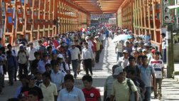 Cocaleros del VRAE iniciaron paro con marcha y bloqueo de vías