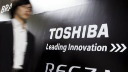 Renuncia el presidente de Toshiba por escándalo contable