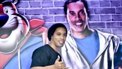 Ronaldinho dice que al fútbol mexicano le faltan estrellas