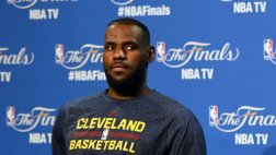 LeBron James se une a Warner Bros. para incursionar en el cine