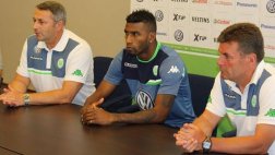 Carlos Ascues fue presentado como refuerzo del Wolfsburg
