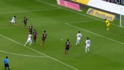 Iker Casillas recibe sus primeros dos goles en el Porto (VIDEO)