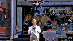 Los drones llegan al delivery y llevan el pan a tu casa