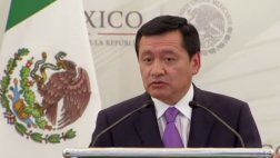 México pide perdón a dos militares expulsados por tener VIH