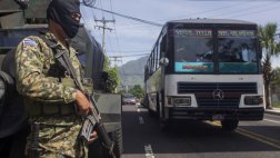 El Salvador: Pandilleros suspenden paro que dejó 11 muertos