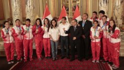 Premiaron a medallistas peruanos de Toronto 2015 en Palacio