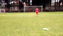 Christian Cueva se lució en práctica del Toluca con este golazo
