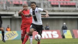 Christofer Gonzales brilló y Colo Colo goleó 5-0 a Ñublense