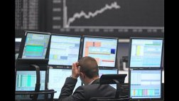 Grecia: Bolsa de Atenas se desploma un 16% en reapertura