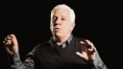 "Prohibir la minería no es la salida del extractivismo"