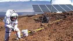 Científicos vivirán encerrados un año simulando viaje a Marte