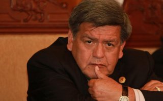 César Acuña será citado a la Comisión MBL por depósito bancario