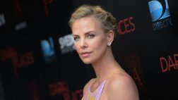 Charlize Theron cumple 40 años: un repaso a su intensa historia