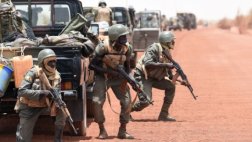 Toma de rehenes en un hotel termina con 12 muertos en Mali