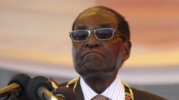 Presidente de Zimbabue condenó la muerte del león Cecil