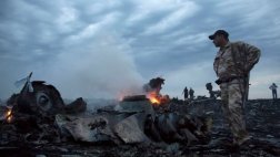 MH17: Hallan posibles partes de misil ruso donde cayó el avión