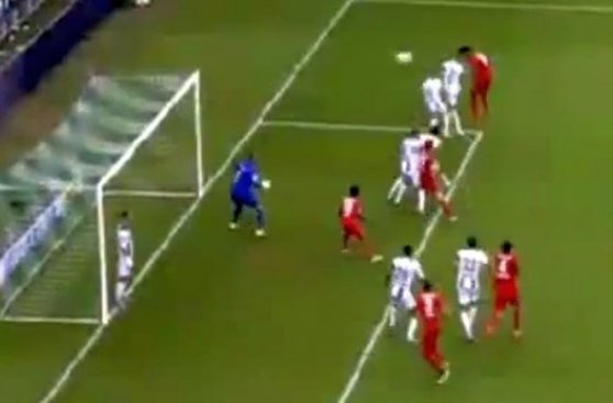 Renato Tapia anotó gol para Twente en inicio de liga holandesa