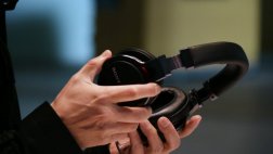La música ayuda a superar miedo y dolor tras una cirugía