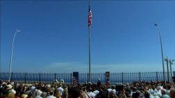 Histórico: La bandera de EEUU ondea en Cuba, 50 años después