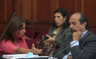 Comisión Belaunde Lossio: futuro de Mulder depende del pleno