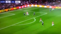 Wayne Rooney: sensacional pase de taco en partido de Manchester