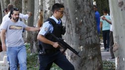 Estambul: Dos hombres abren fuego sobre el Palacio Dolmabahçe
