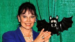 Yvonne Craig, la primera 'Batichica', murió a los 78 años