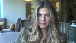 Stephanie Cayo: "Los latinos estamos demostrando quiénes somos"
