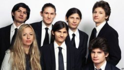Los 7 hermanos que vivieron 14 años aislados en Nueva York