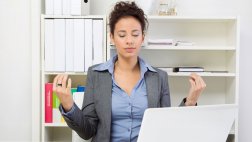 Cuatro claves para mantener la calma en el trabajo