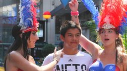 Las venezolanas que ganan dinero posando desnudas en Nueva York