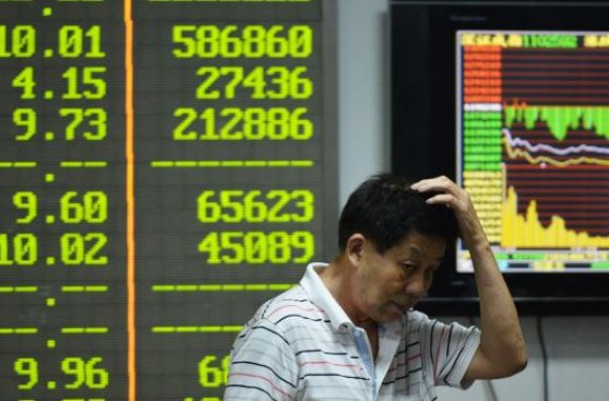 Bolsa de Shanghái abre con caída de 6,41% tras lunes negro