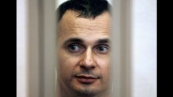 Rusia condena a 20 años de cárcel al cineasta ucraniano Sentsov