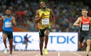 El duelo continúa: Bolt y Gatlin avanzan a semis de 200 metros