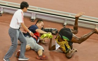 Usain Bolt bromea sobre accidente: "Dicen que Gatlin le pagó"