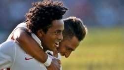 Yordy Reyna anotó y salió lesionado en victoria de Salzburgo