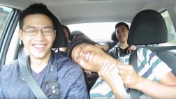 YouTube: ¿Es este el taxista más feliz del mundo?