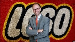 ¿Cómo pasó Lego de la ruina a la cúspide global en juguetes?