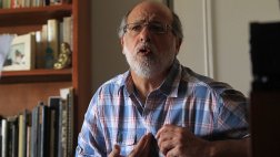 Daniel Abugattás sobre lote 192: "Cateriano ni conoce el tema"