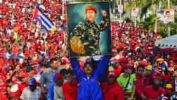 Maduro obliga a colegios a conmemorar a Hugo Chávez