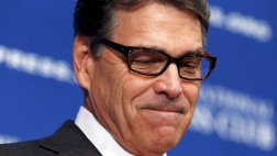 Rick Perry, primer republicano que abandonó candidatura en EEUU