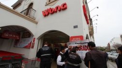 Wong tiene 90 días para crear accesos para discapacitados
