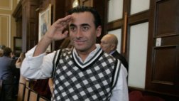 Adal Ramones llegó a Lima tras la muerte de su madre