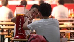 Gigante belga AB Inbev podría hacerse de la dueña de Backus