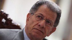 "Aquí lucharemos para que nadie quiebre orden constitucional"