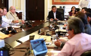Cateriano: "Seguiremos avanzando pese a turbulencia política"