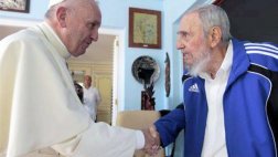 El Papa Francisco mantuvo histórico encuentro con Fidel Castro