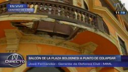 Plaza Bolognesi: balcón en zona monumental a punto de colapsar