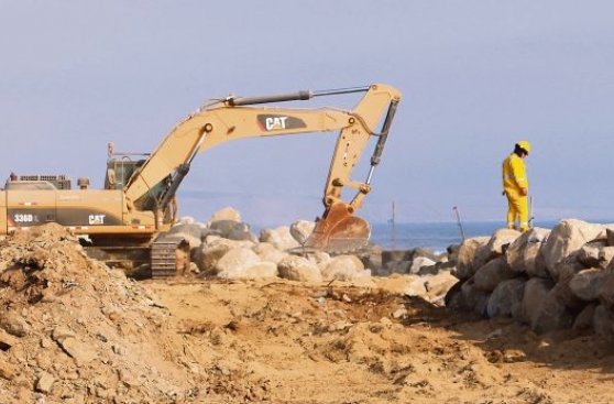Pérdida de playas reactiva las protestas en Trujillo