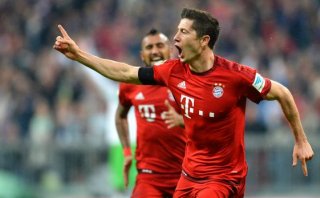 Lewandowski entra a Libro Guinness por su repóker en 9 minutos
